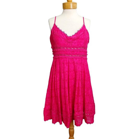 SALE NSR Provance Dress NWT Deep Pink Crochet Stretch Lace Spaghetti Strap Sz XL - Picture 1 of 6